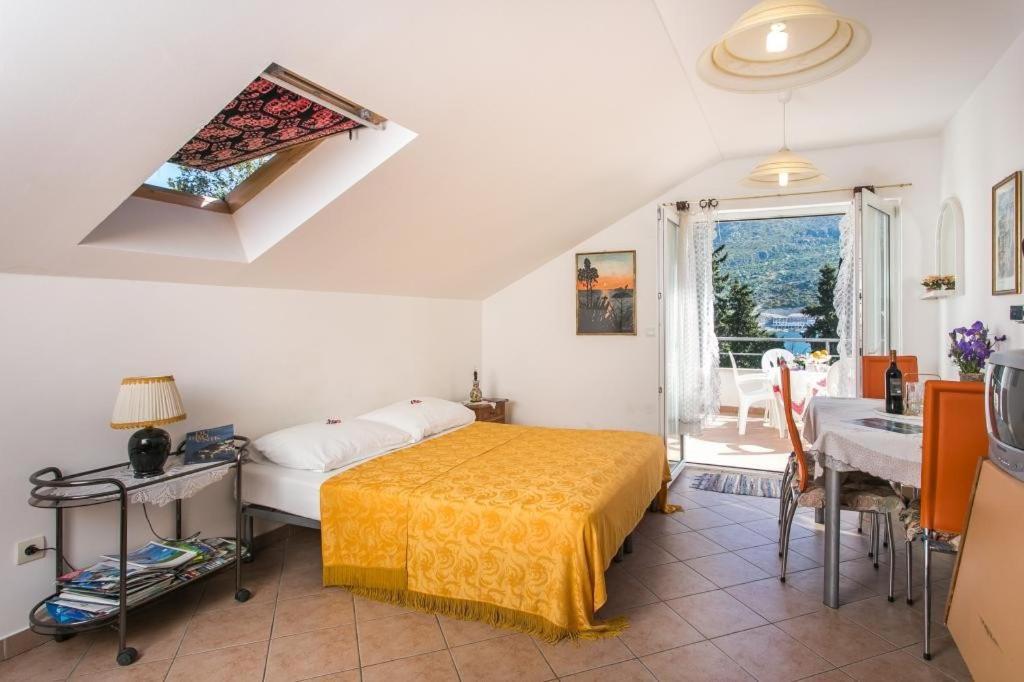 Apartments Tramonto Затон Номер фото